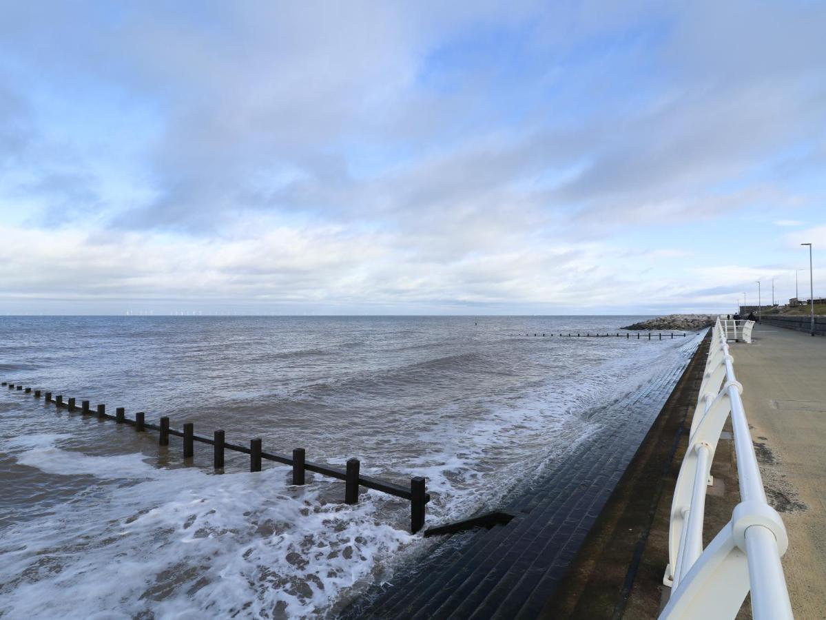 Ty Canol Rhyl Exterior foto